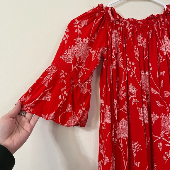 H&M Red White Floral Off The Shoulder Flounced Hem Summer Dress - Picture 4 of 9